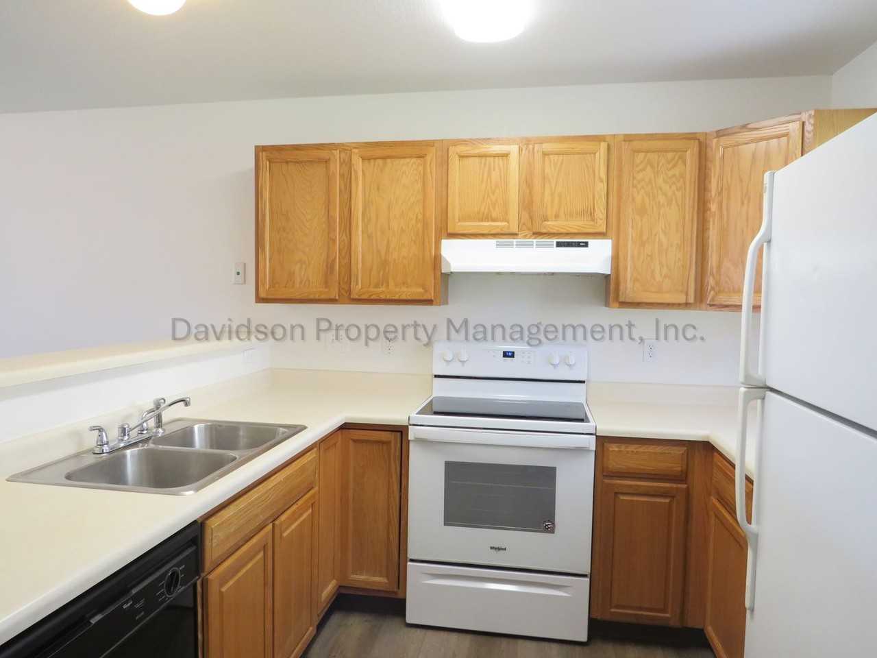 7860 Antelope Valley Pt - Photo 5 of 14