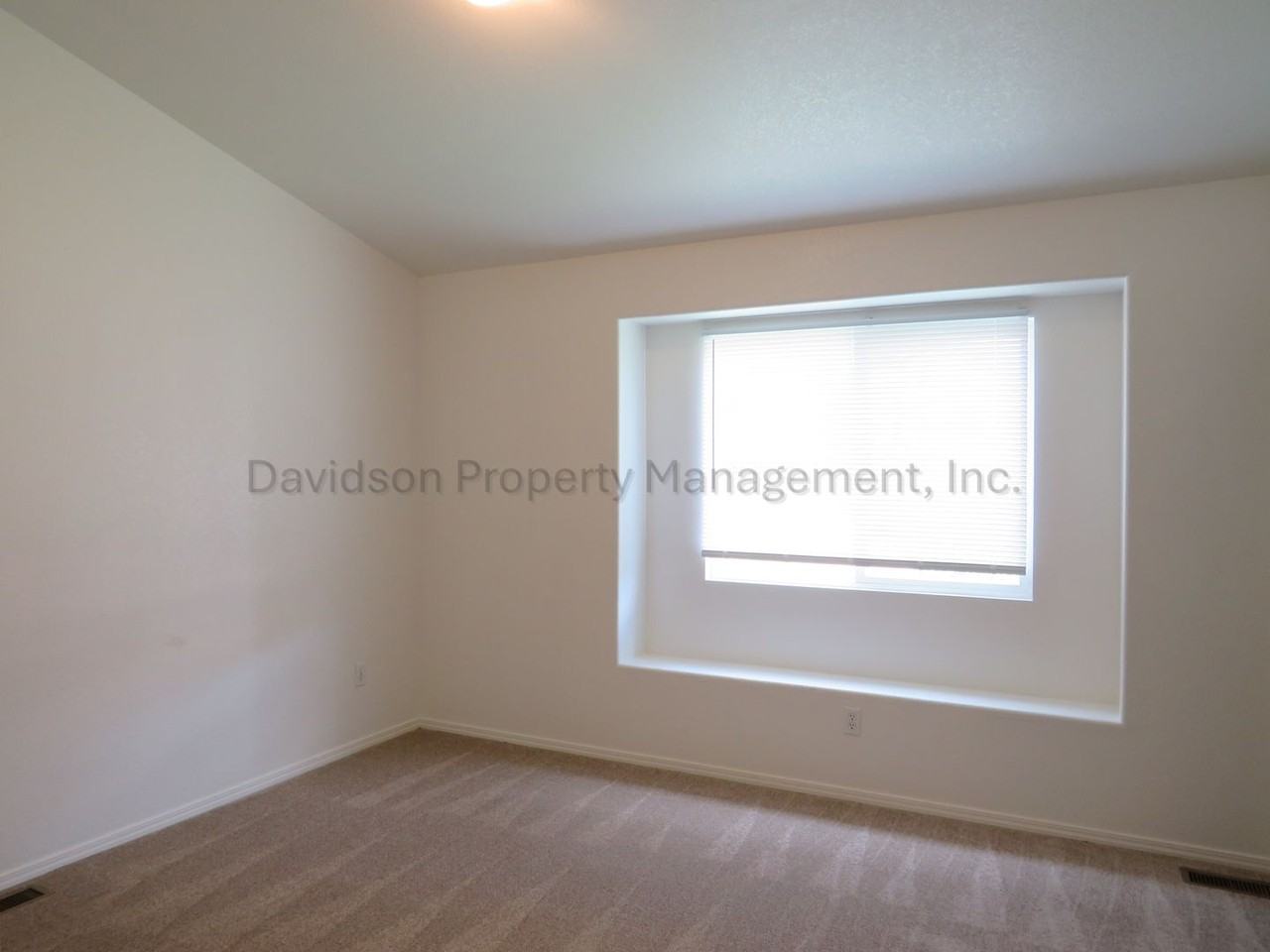 7860 Antelope Valley Pt - Photo 7 of 14