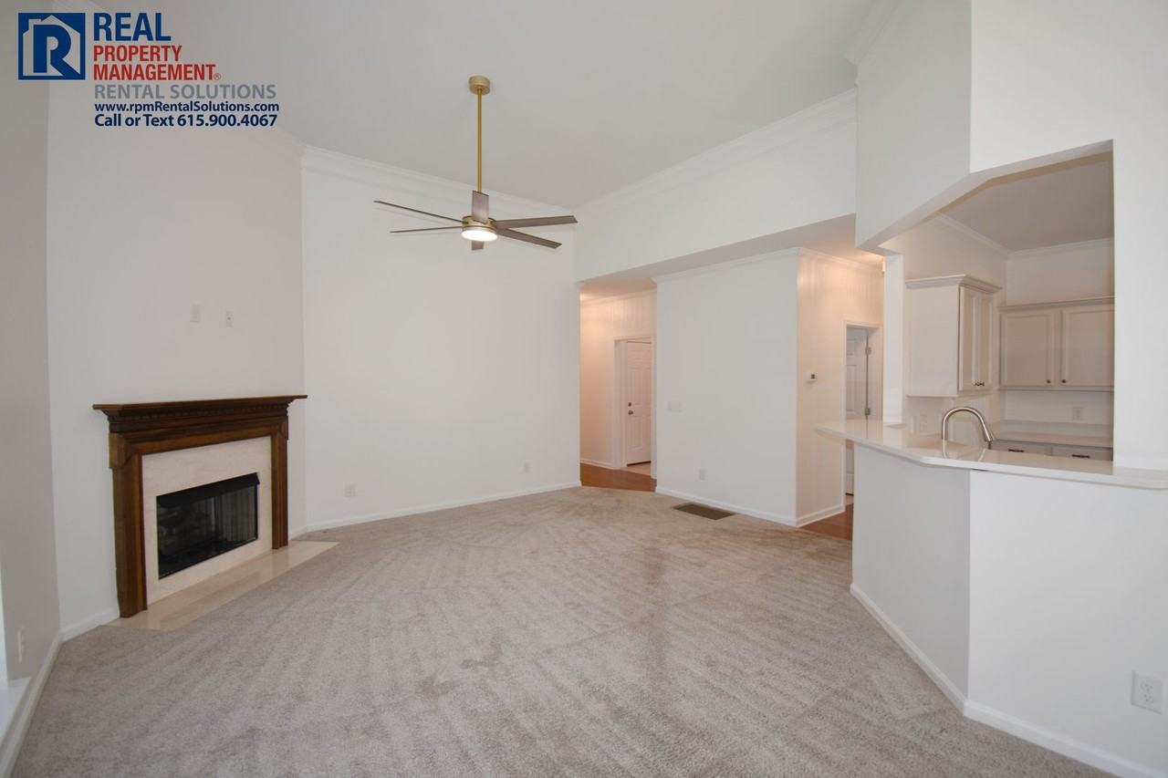 7008 Nickalus Way - Photo 5 of 29