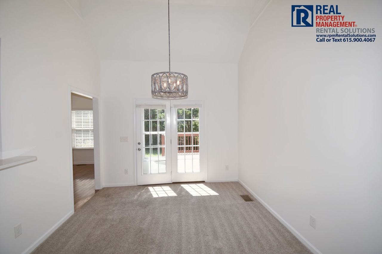 7008 Nickalus Way - Photo 6 of 29