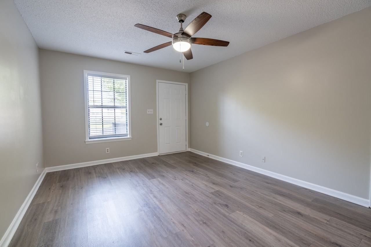 139 Darlene Dr #A - Photo 5 of 18