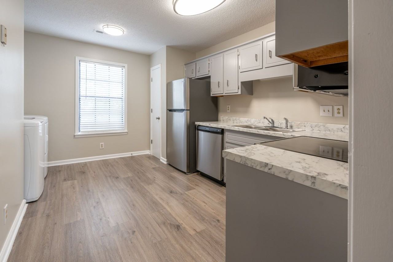 139 Darlene Dr #A - Photo 6 of 18