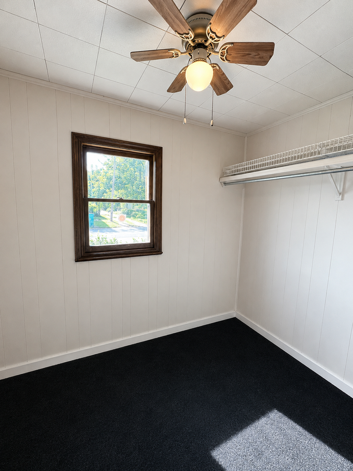 214 N Marion Ave - Photo 5 of 12