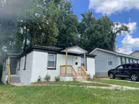 1028 Mcarthur Ave - Photo 1 of 1