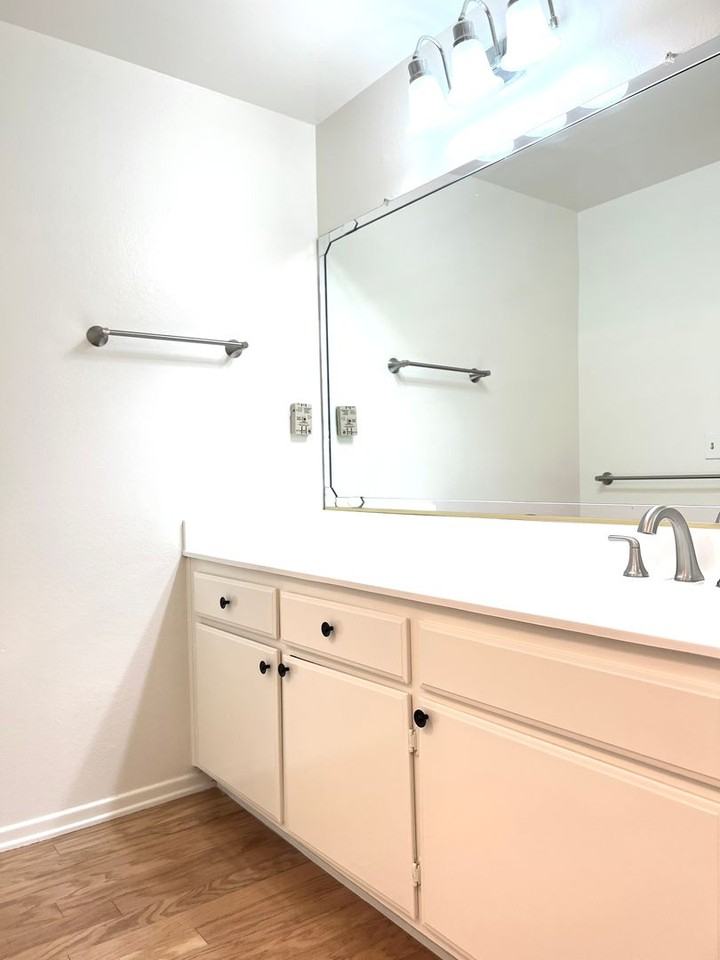 10021 Tabor St #203 - Photo 5 of 12