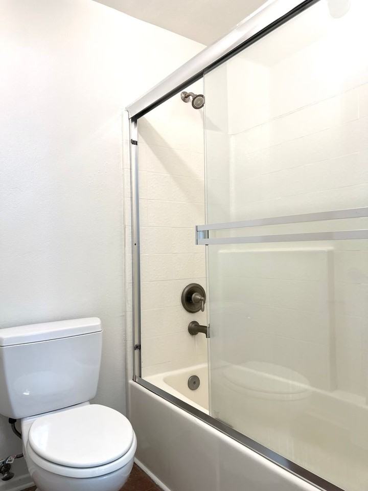 10021 Tabor St #203 - Photo 6 of 12