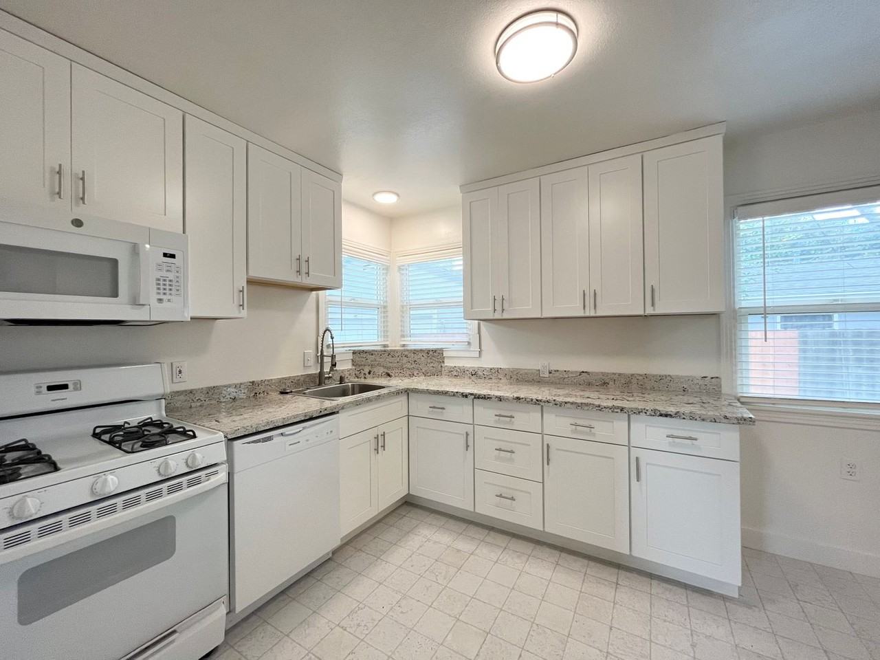 3301 Rubicon Way - Photo 7 of 13