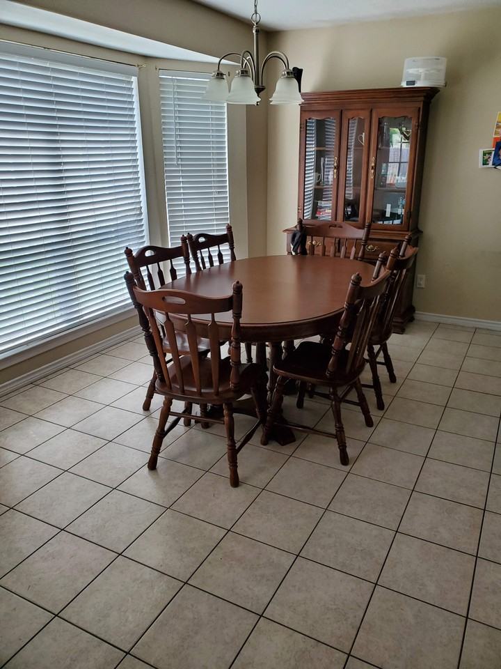 1522 Strasburg Cir #NA - Photo 5 of 19