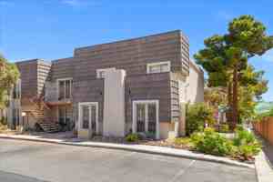 featured image of 3925 Cambridge St