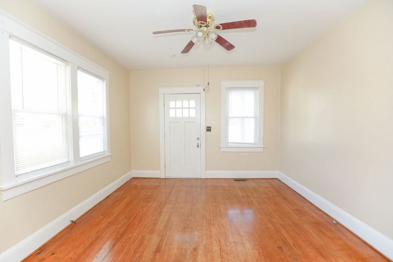 3701 Amherst St - Photo 6 of 29