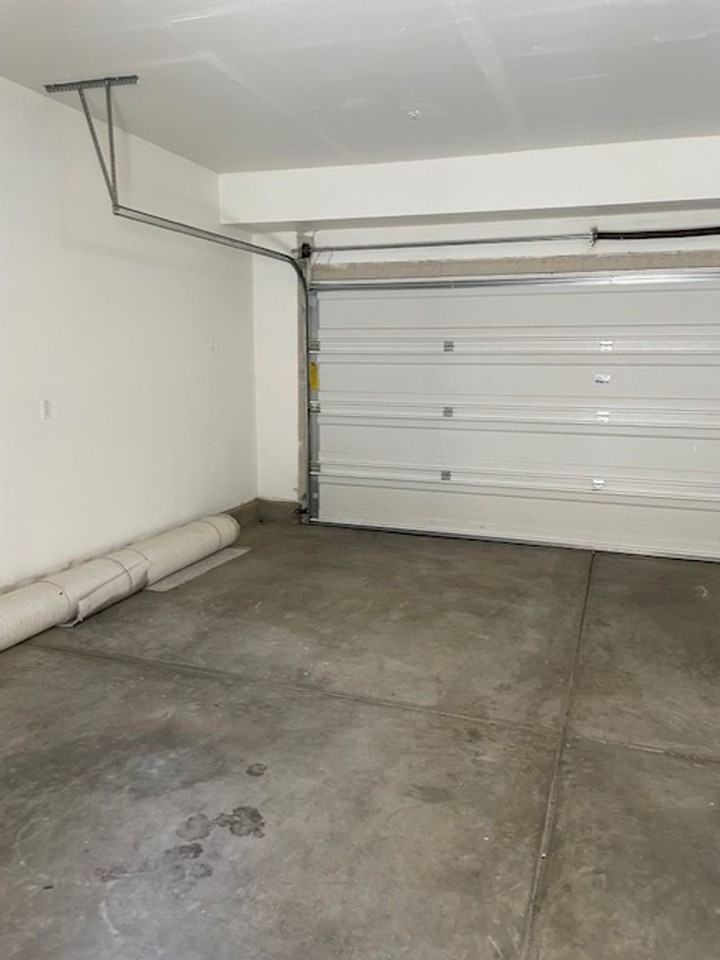 1614 Offshore Way - Photo 7 of 36