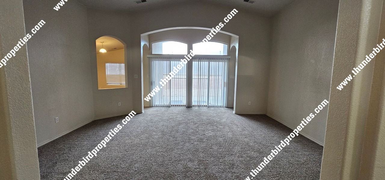 3100 Shady Spring Dr Sw - Photo 3 of 19