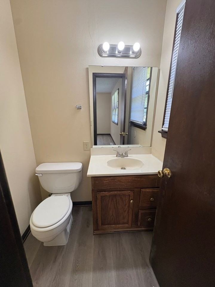 1103 S Paula Ave - Photo 7 of 13