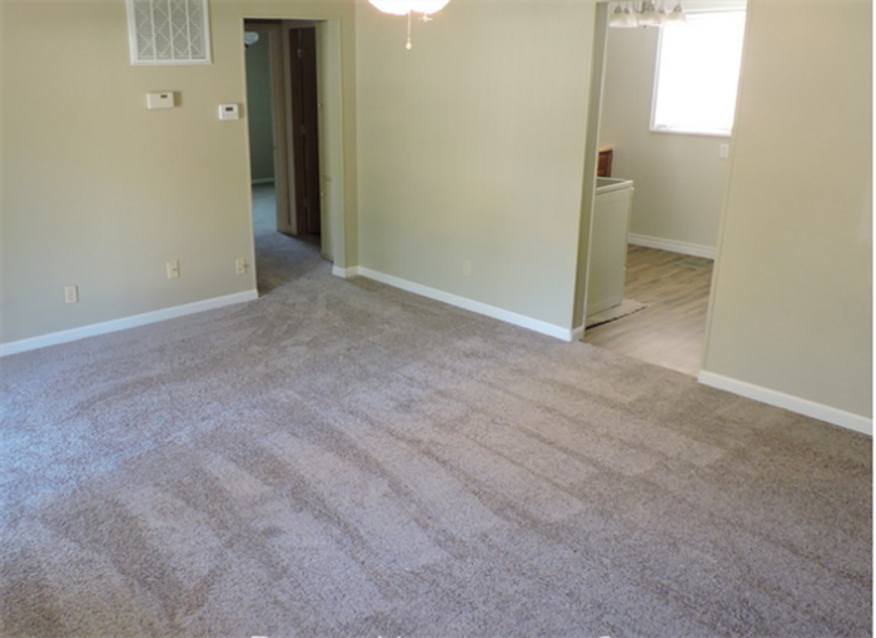 3413 Sw Clare Ave - Photo 3 of 8