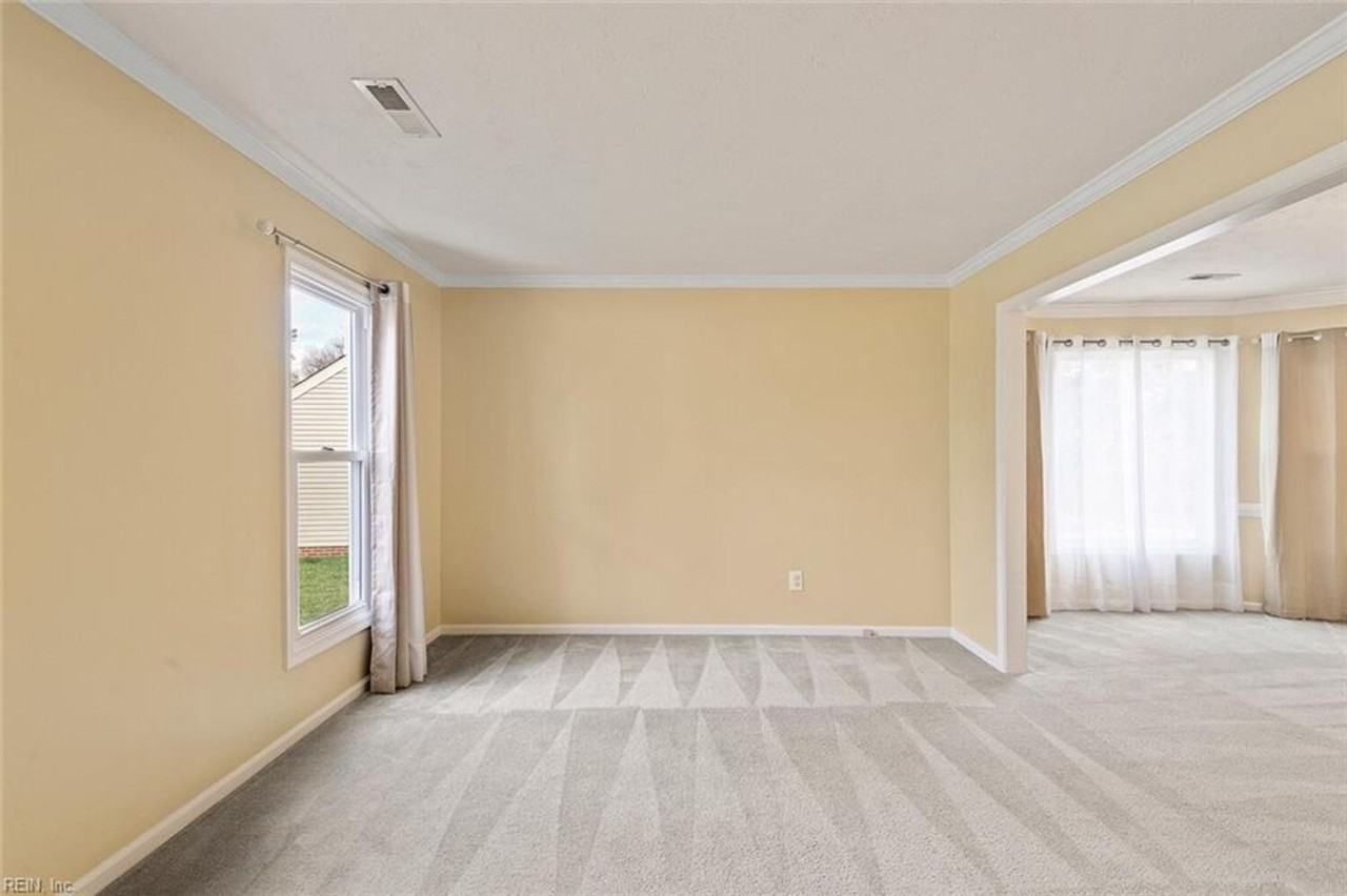804 Lancaster Ln - Photo 5 of 50