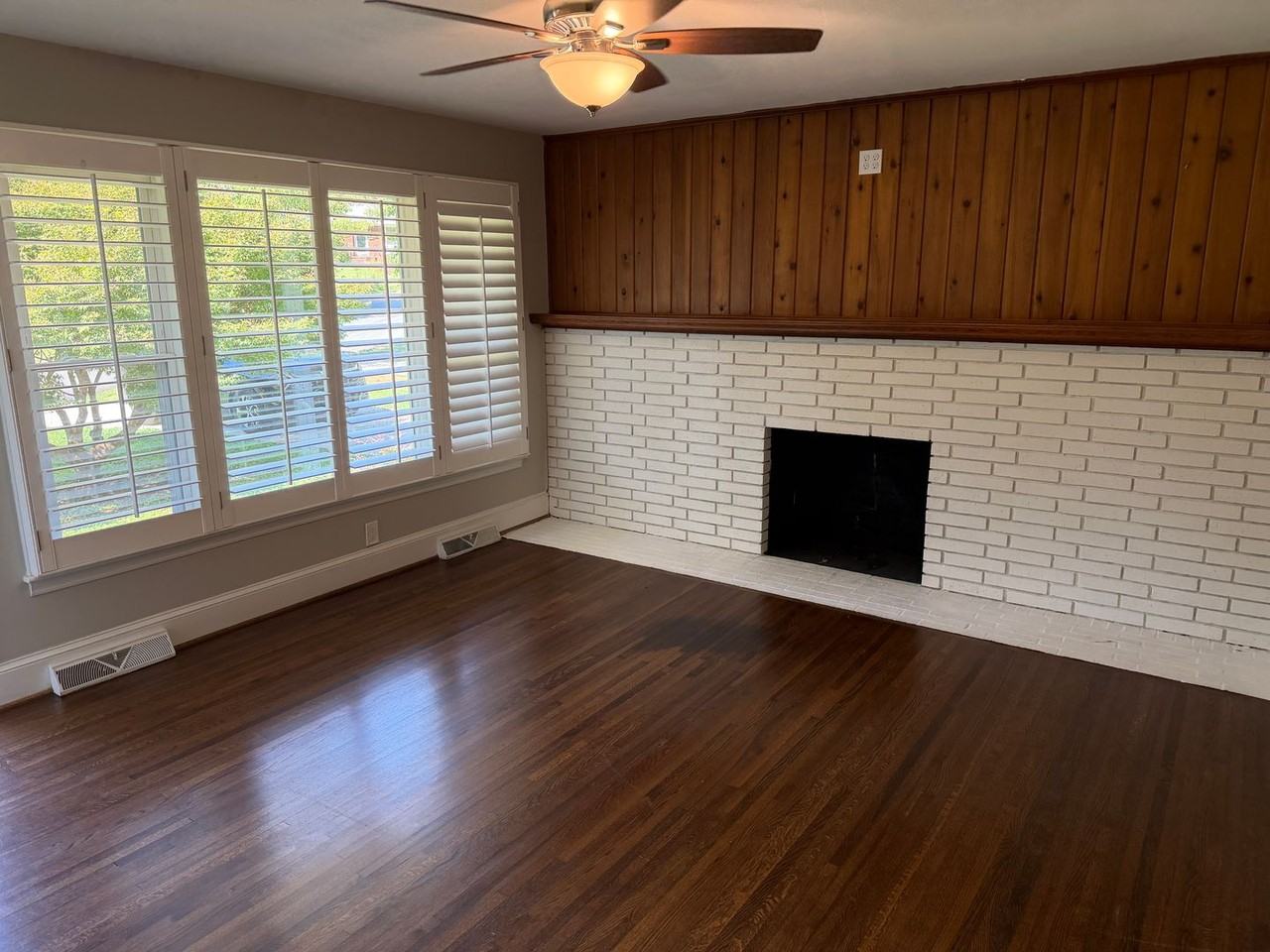 4920 Raymond Pl - Photo 2 of 13