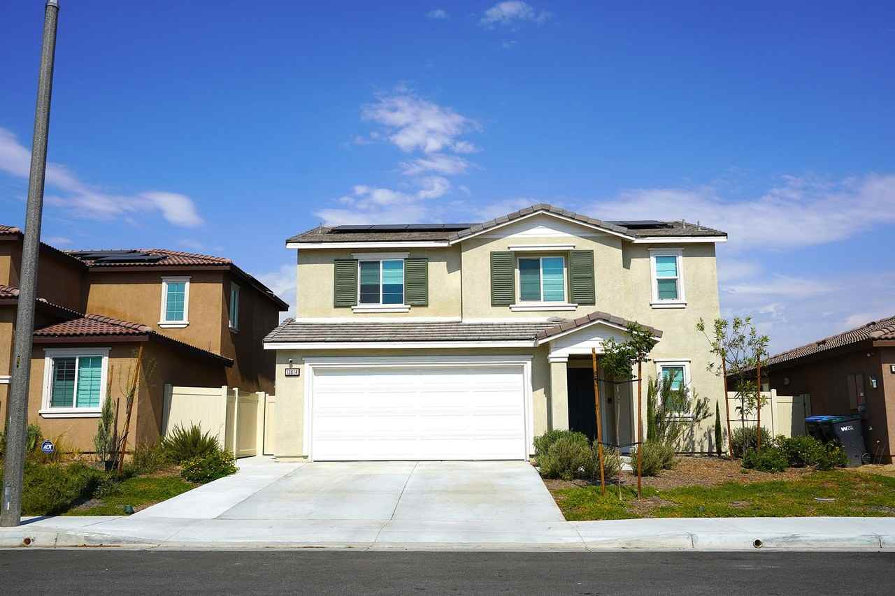 13814 Solara St - Photo 2 of 34