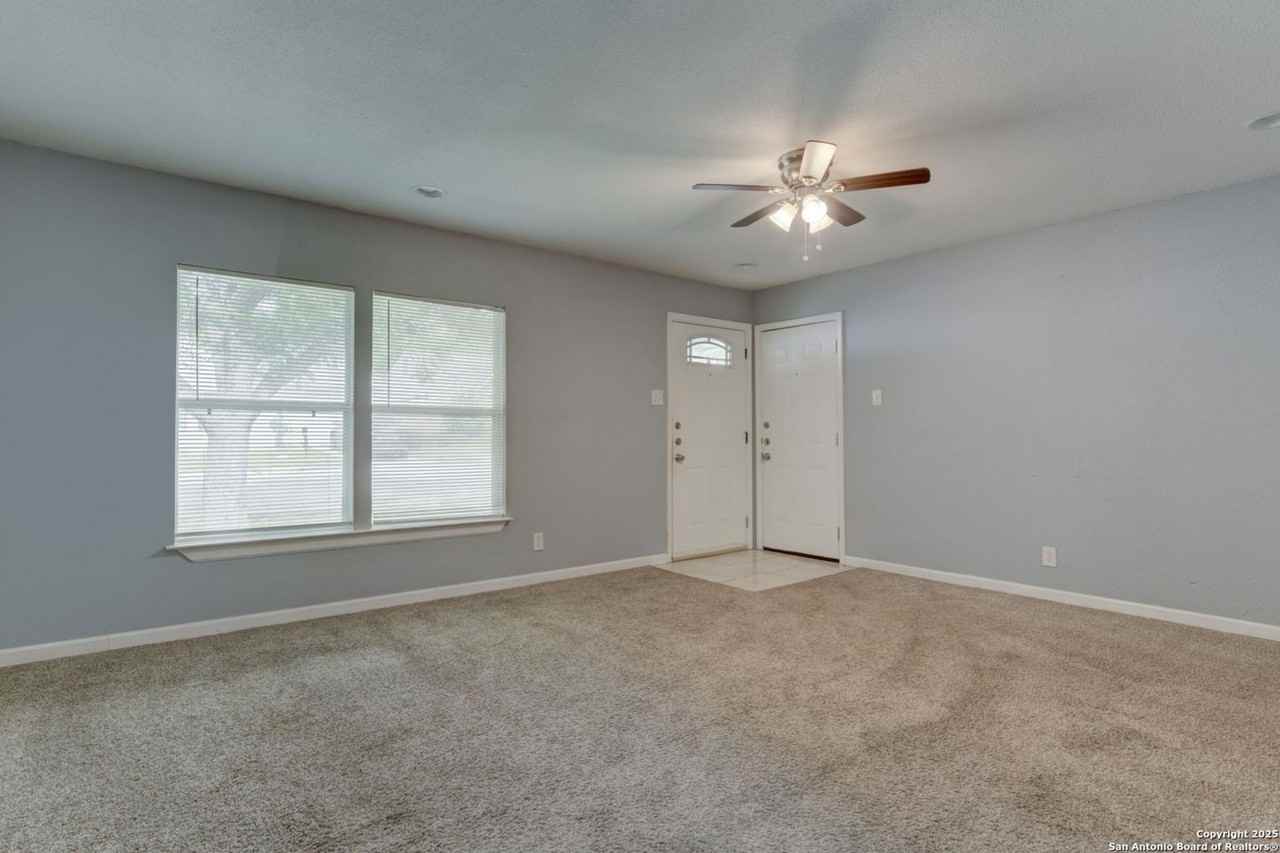 4342 Lehman Dr - Photo 2 of 18