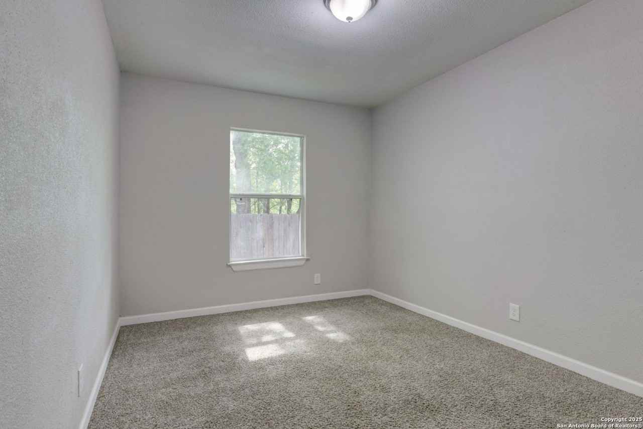 4342 Lehman Dr - Photo 7 of 18