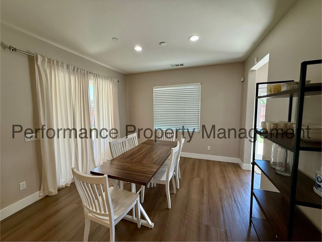 10009 Sentinel Peak Pl - Photo 7 of 29