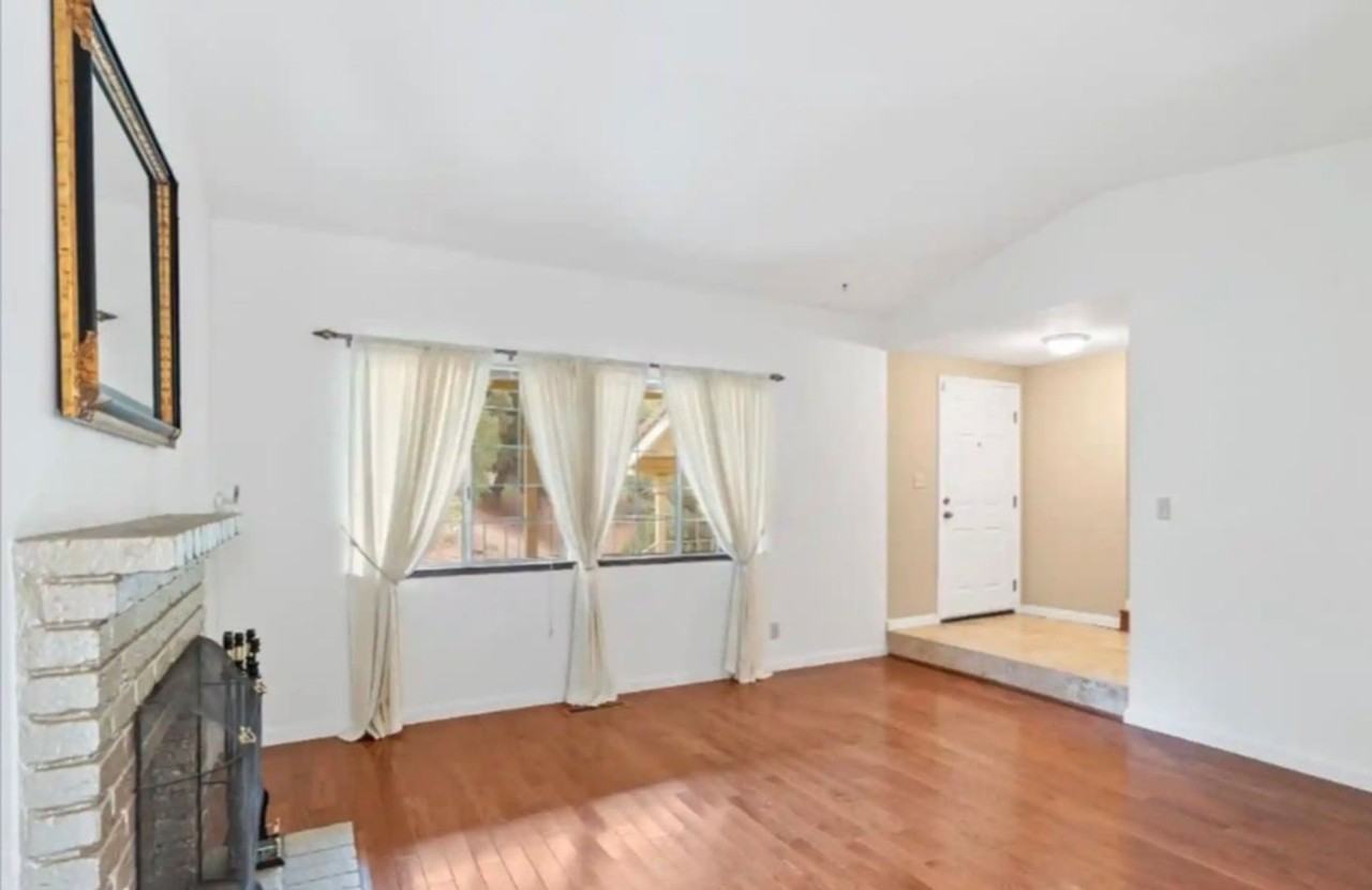5421 Valley View Rd - Photo 4 of 16