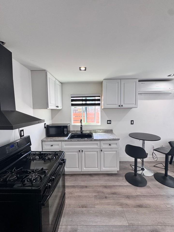 5534 Cerritos Ave #A - Photo 5 of 14