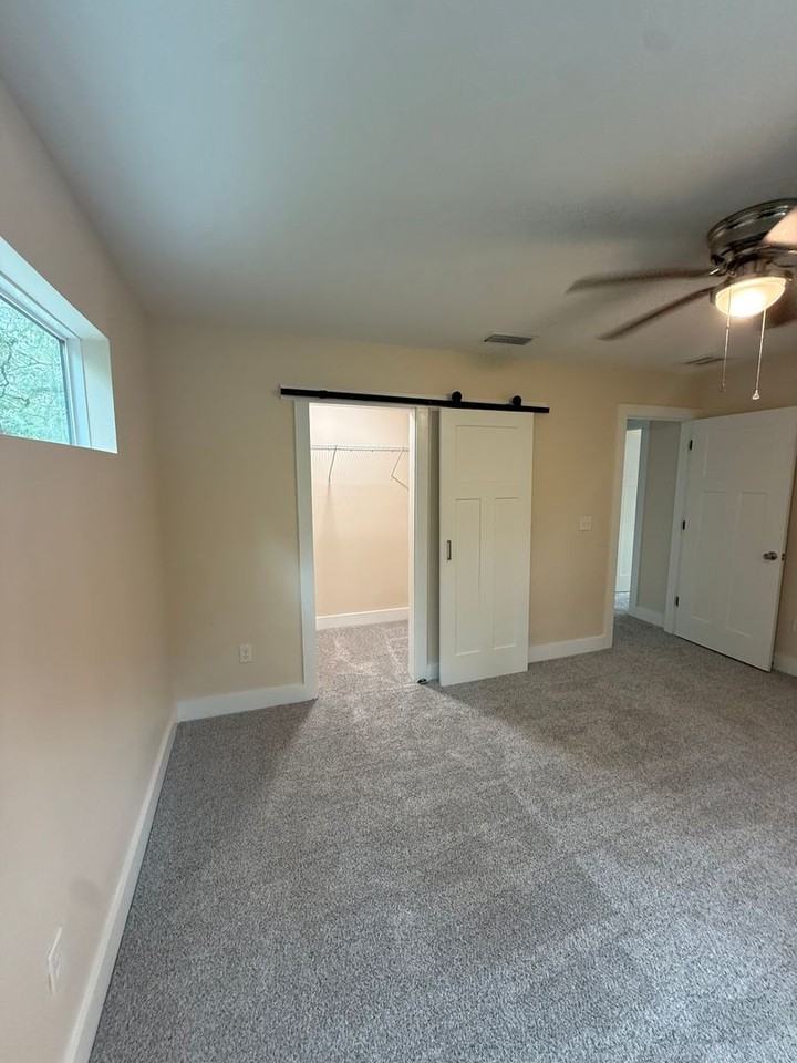 4405 Nw 31st Ave - Photo 4 of 19