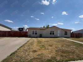 featured image of 1302 Orchid Ln