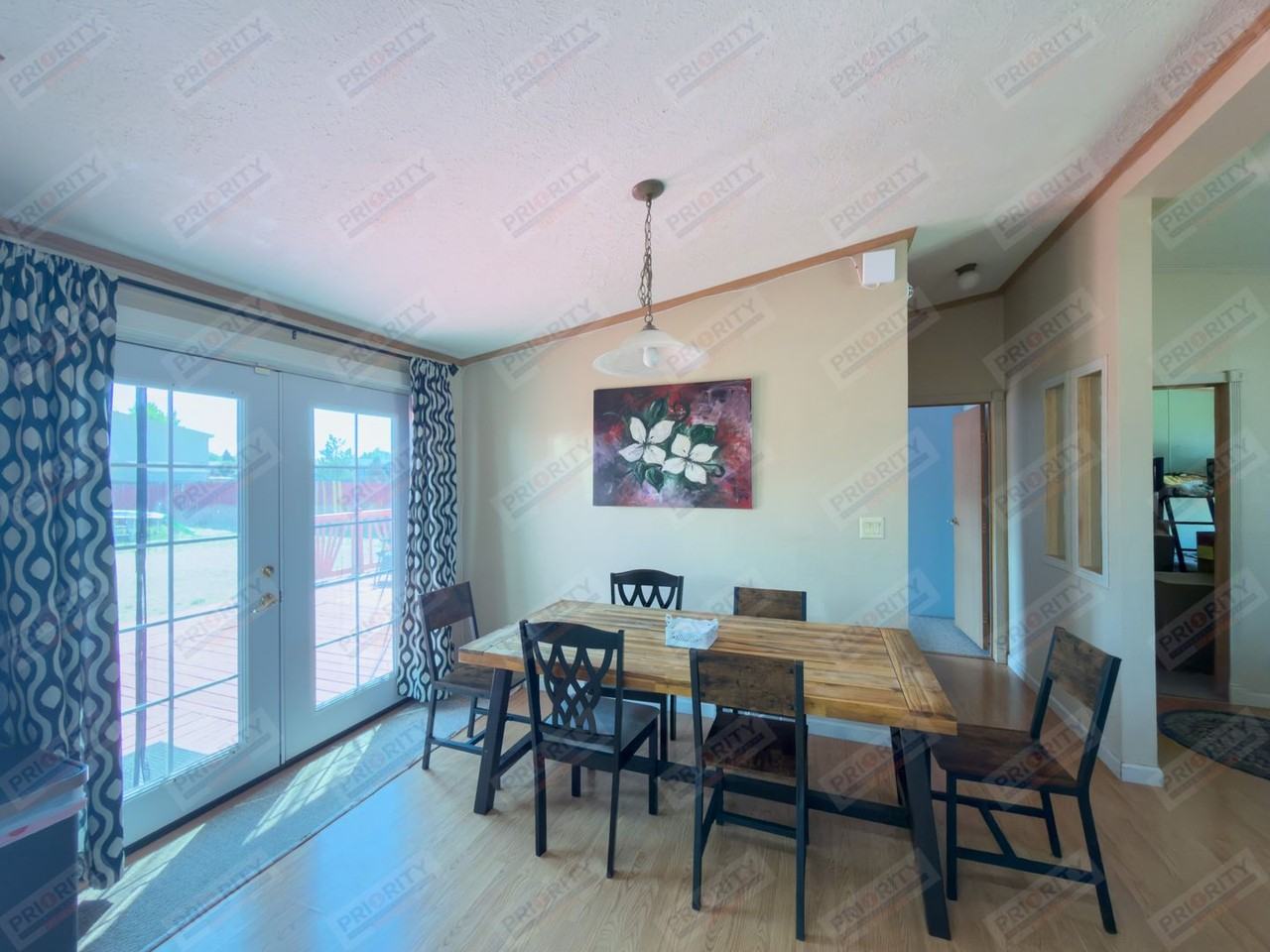 1302 Orchid Ln - Photo 7 of 26