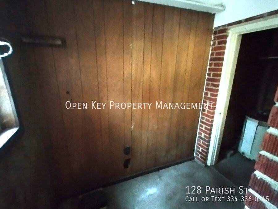 128 Parish St - Photo 6 of 9