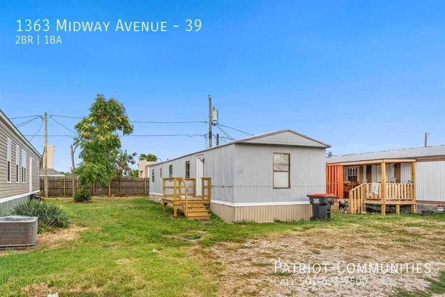1363 Midway Ave #39 - Photo 5 of 21