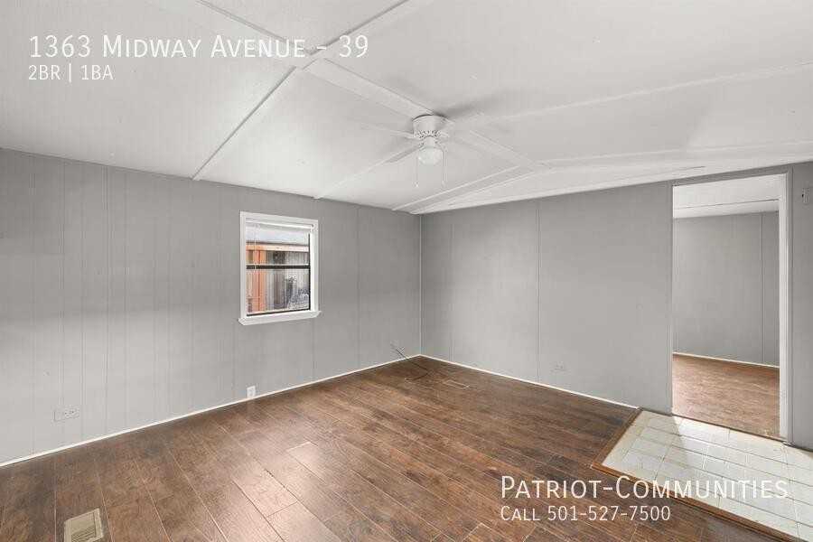 1363 Midway Ave #39 - Photo 6 of 17