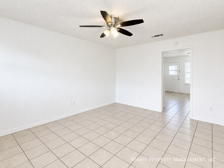 5714 Brownfield Dr #C - Photo 7 of 15