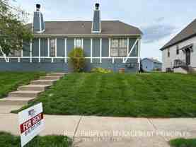 6508 Nw 70th St - Photo 1 of 1
