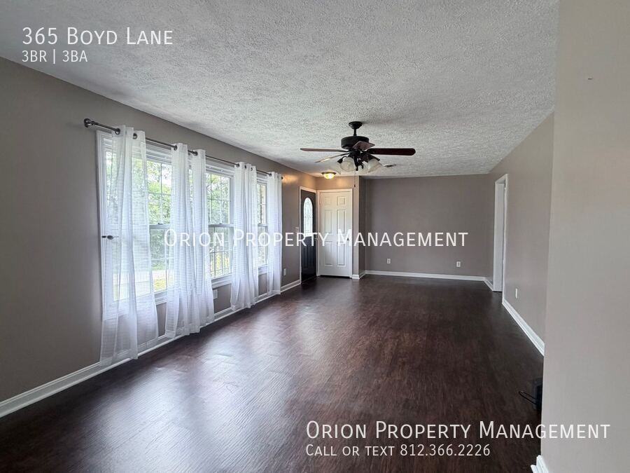 365 Boyd Ln - Photo 2 of 18
