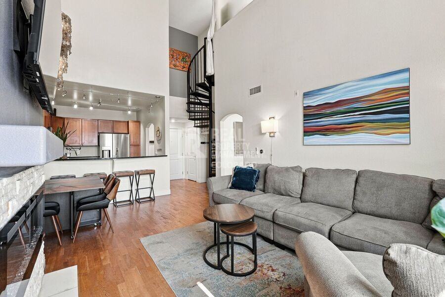 9019 E Panorama Cir #501 - Photo 6 of 50