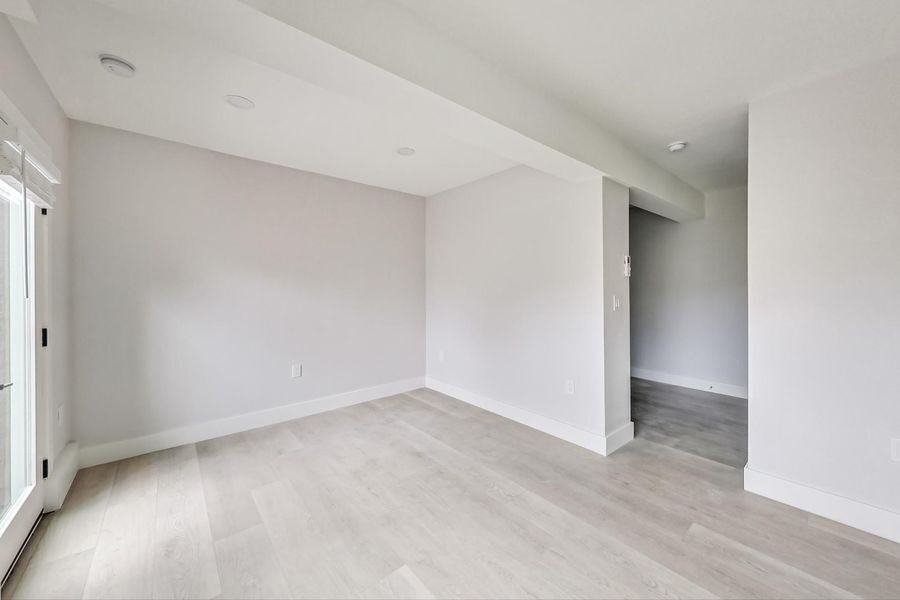 768 Walker Ave #B - Photo 7 of 21