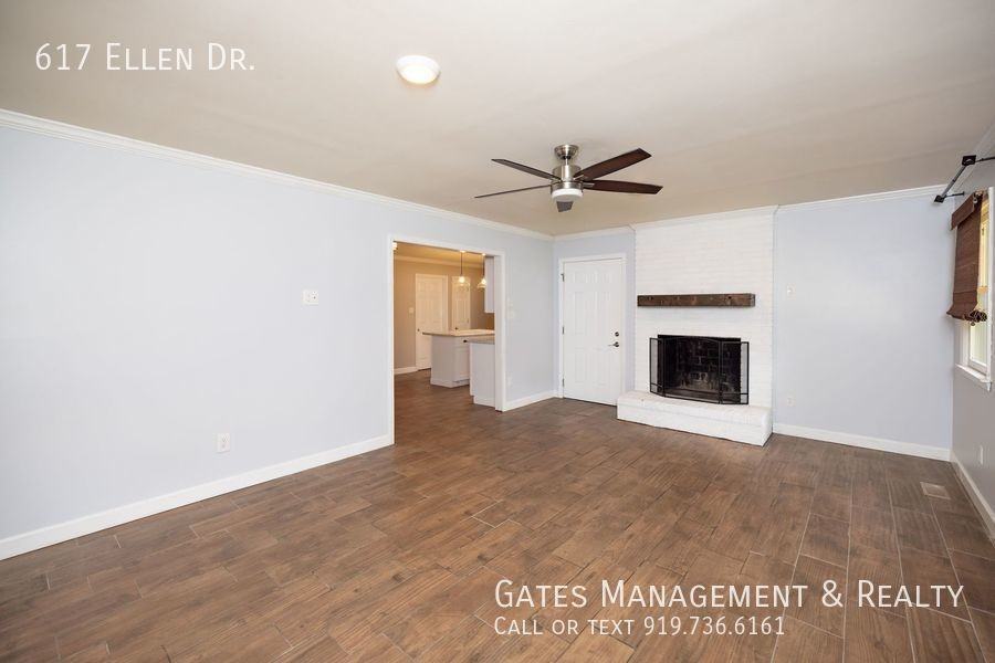 617 Ellen Dr - Photo 3 of 27