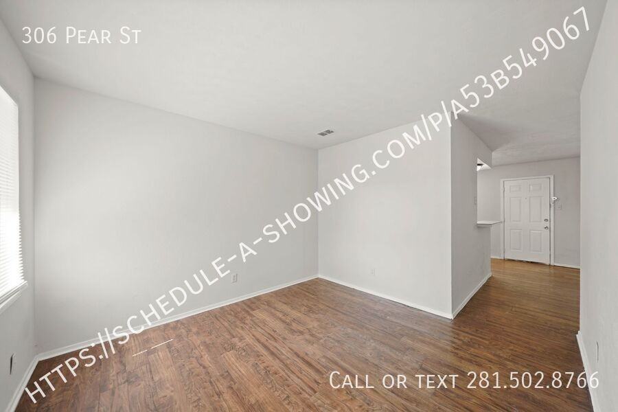 306 Pear St - Photo 2 of 11