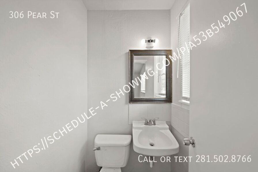 306 Pear St - Photo 7 of 11