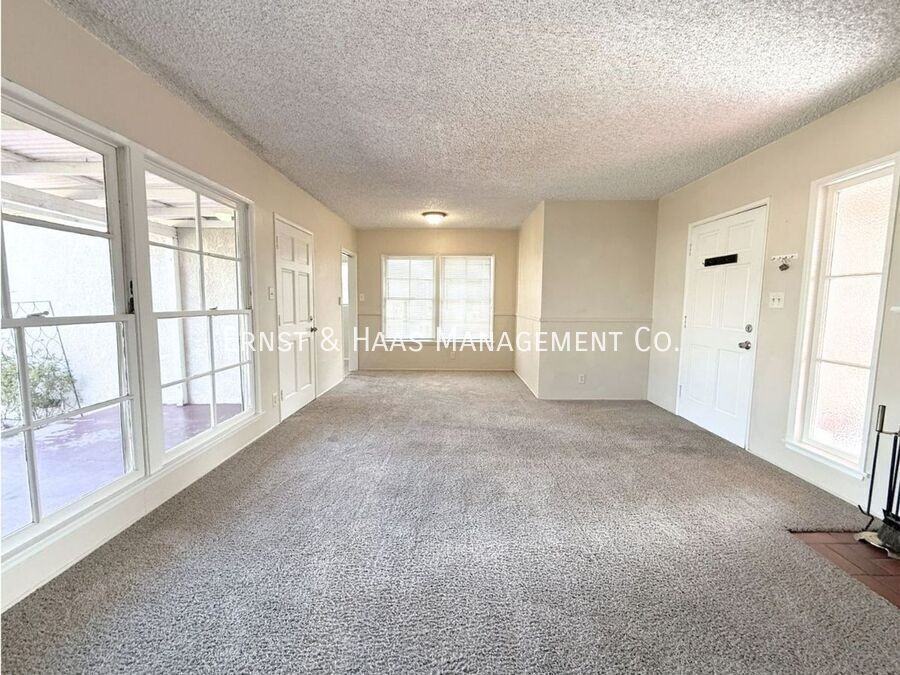 3149 N Los Coyotes Diagonal - Photo 6 of 41
