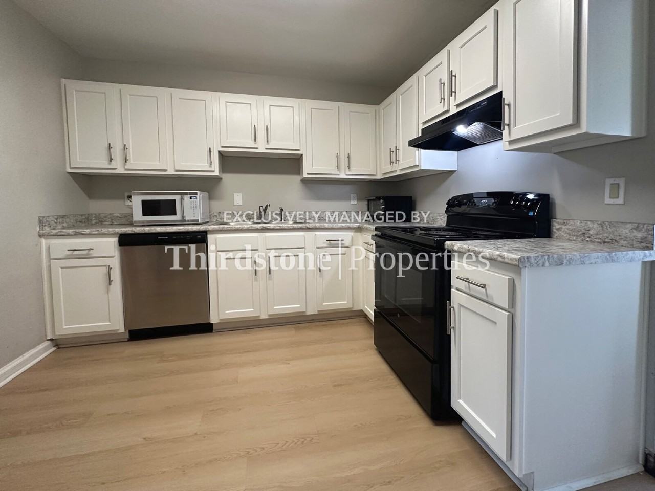 2333 University Blvd N - Photo 6 of 19