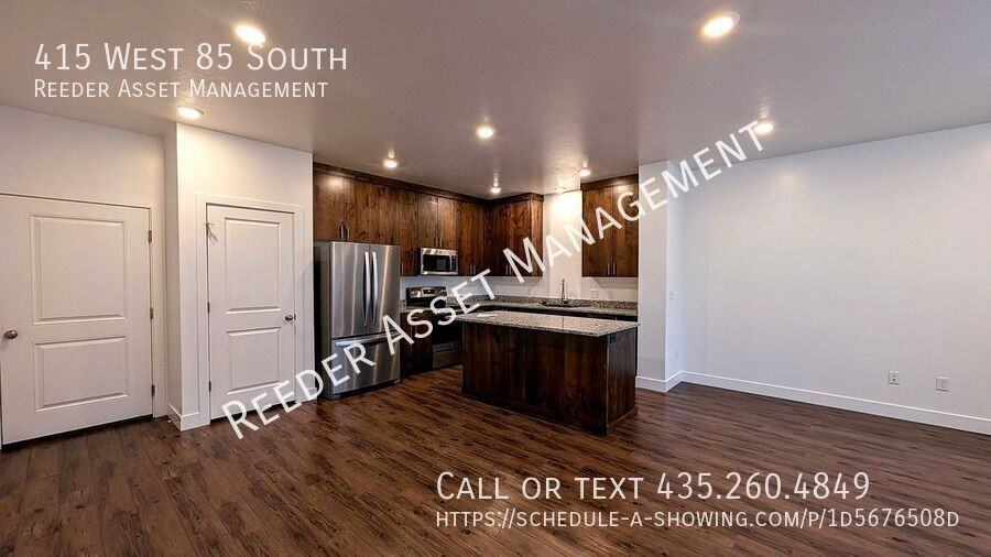 415 W 85 S - Photo 3 of 16