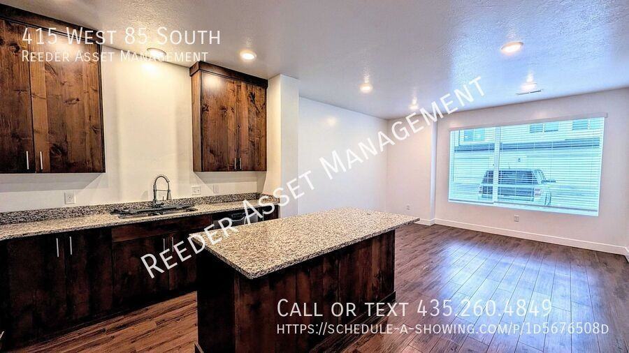 415 W 85 S - Photo 5 of 16