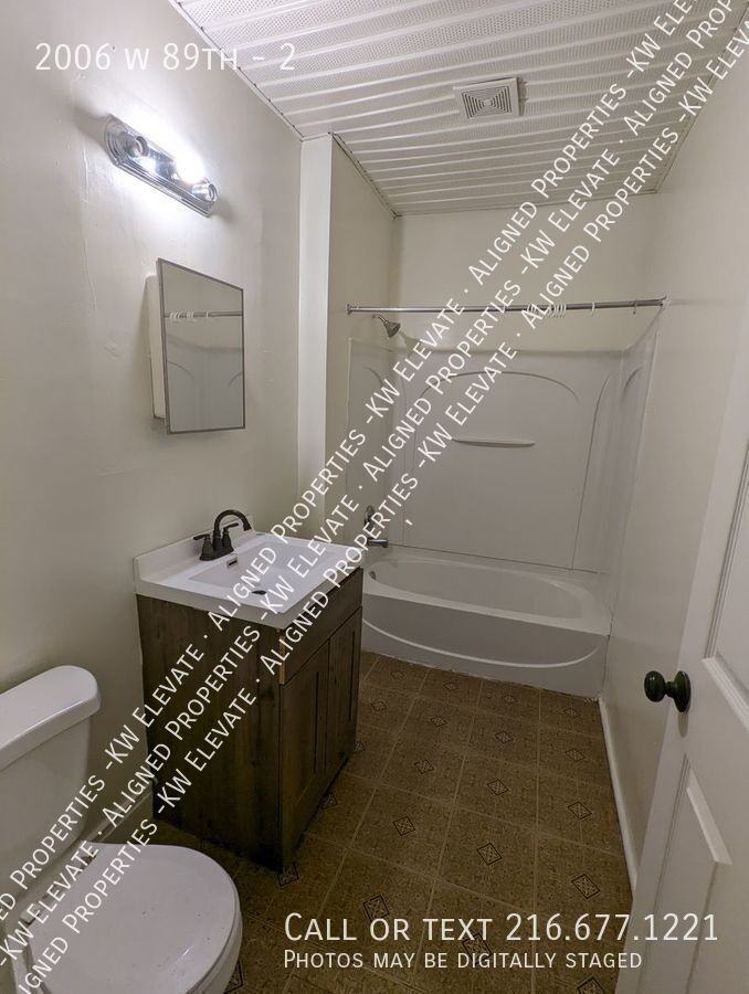 2006 W 89th St #2 - Photo 7 of 10
