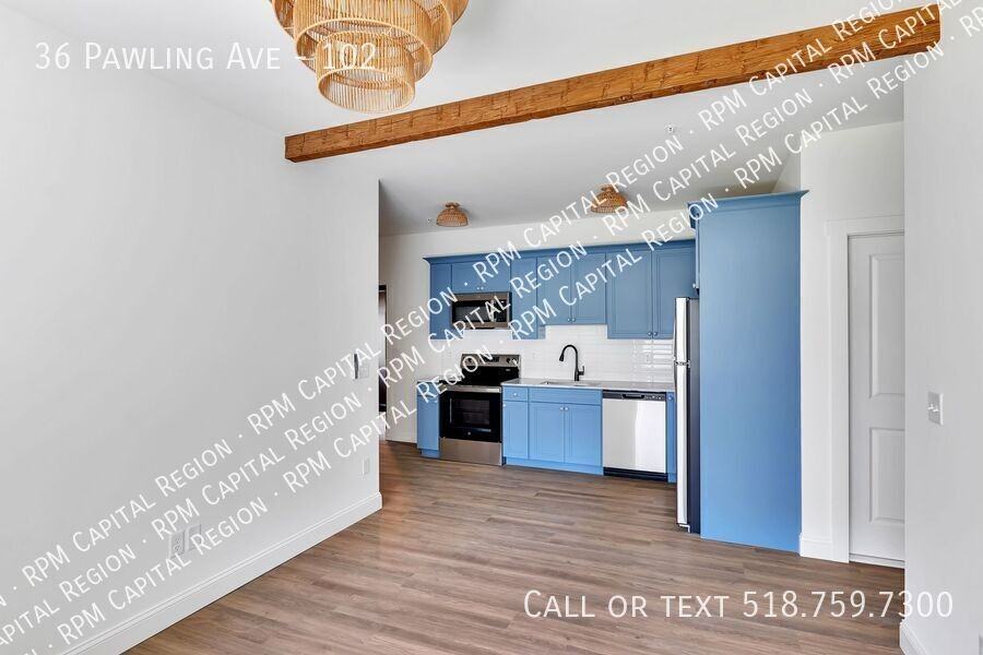 36 Pawling Ave #102