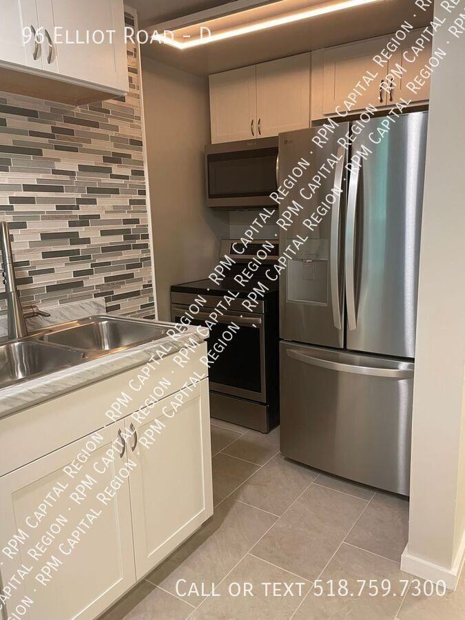 96 Elliot Rd #D - Photo 7 of 8