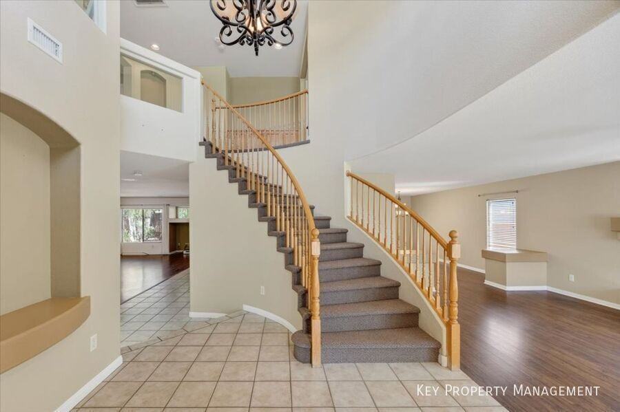 6328 Brave Voyager Ct - Photo 2 of 18