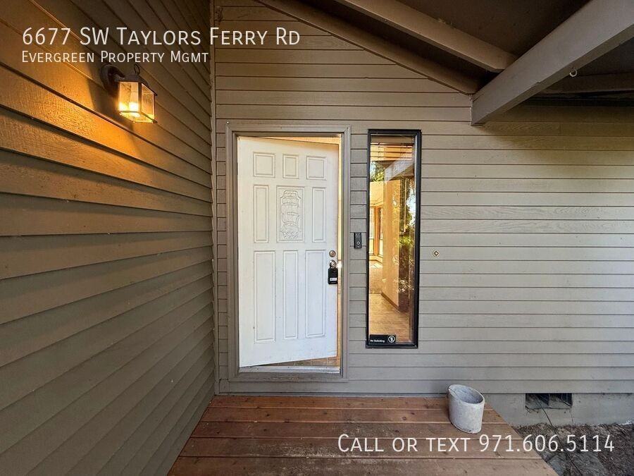 6677 Sw Taylors Ferry Rd - Photo 5 of 48