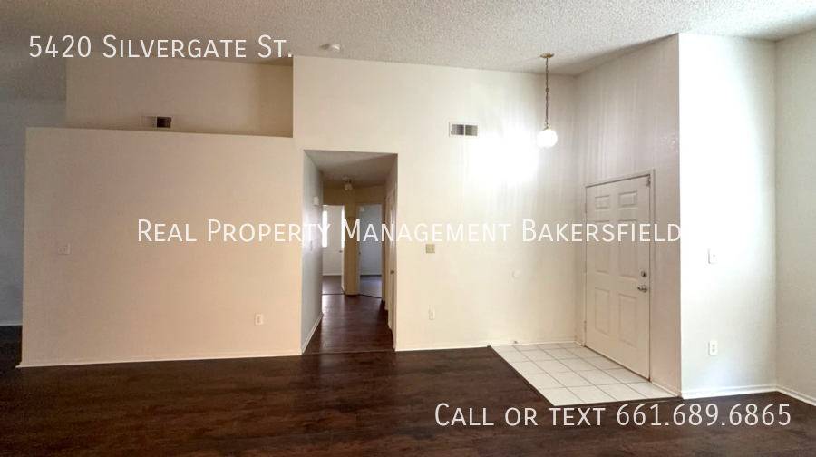 5420 Silvergate St - Photo 6 of 18